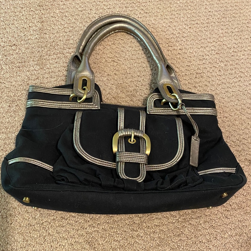 Tahari Women’s Handbag